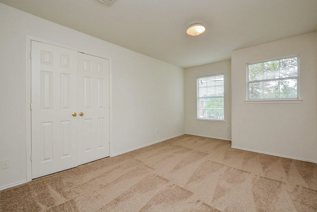 Photo of 18326 Thicket Grove Road