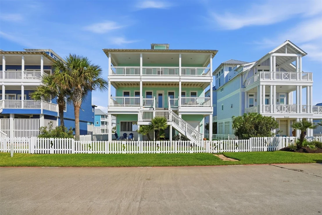 Photo of 11622 Beachside