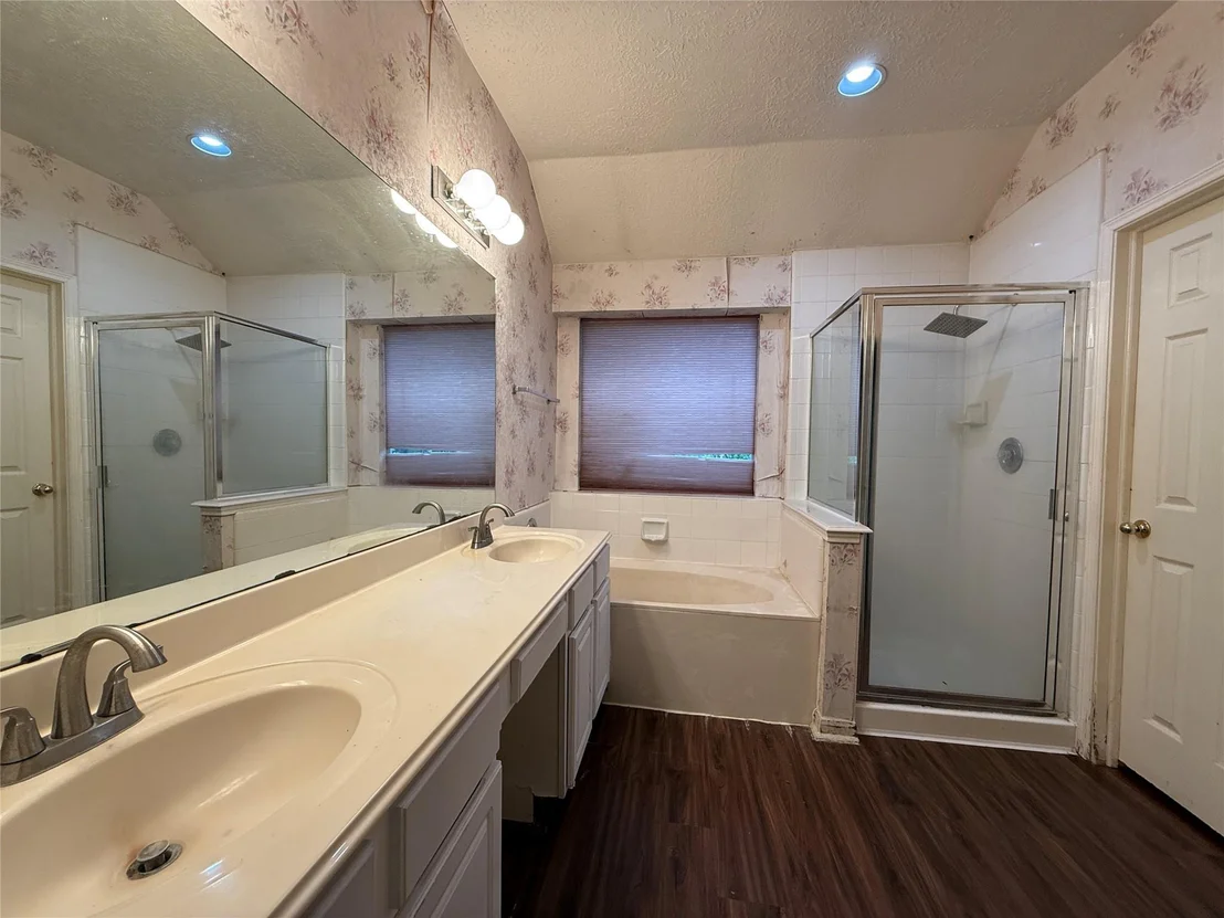 Photo of 7022 Echo Pines Drive