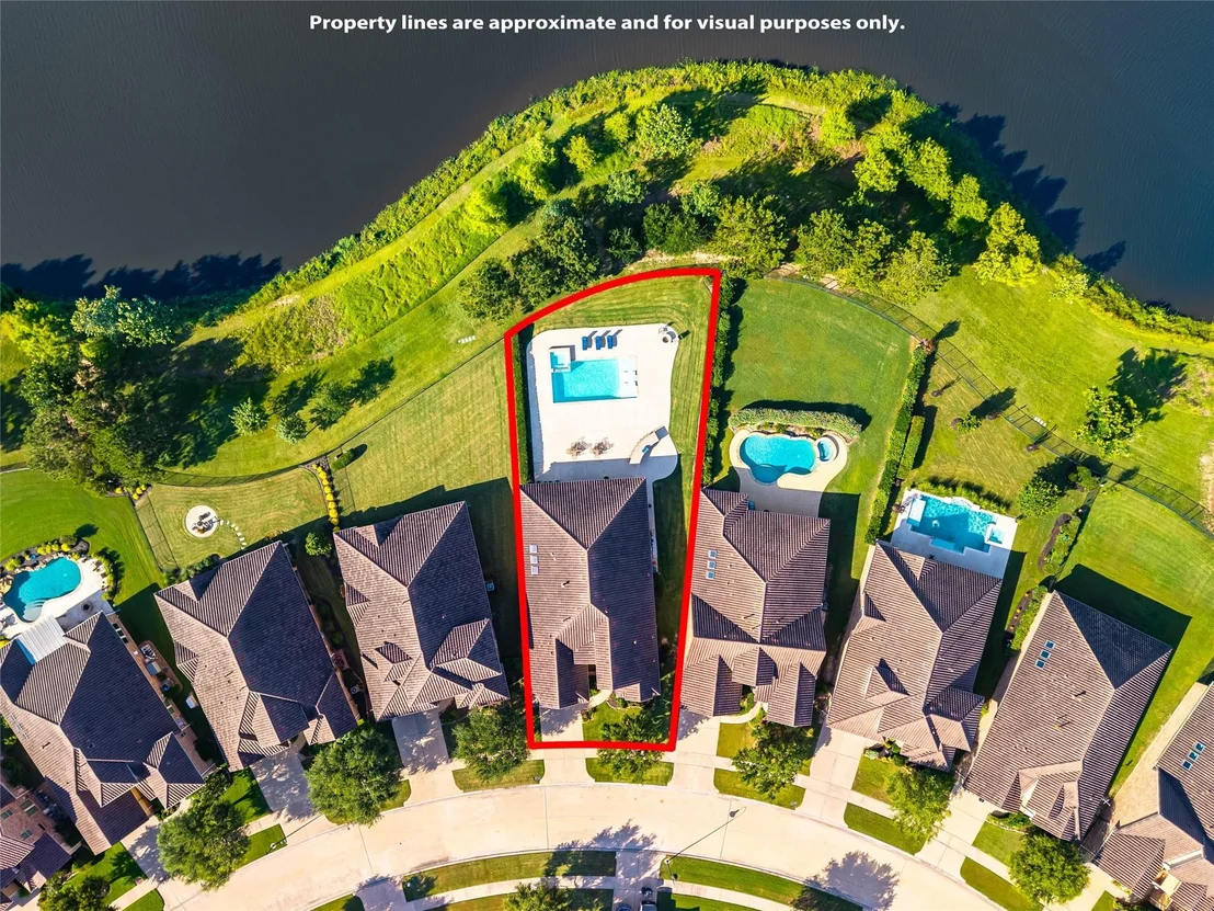 Photo of 87 Lake View Loop