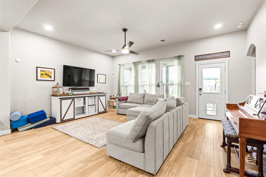 Photo of 8910 Beacon Mill Drive