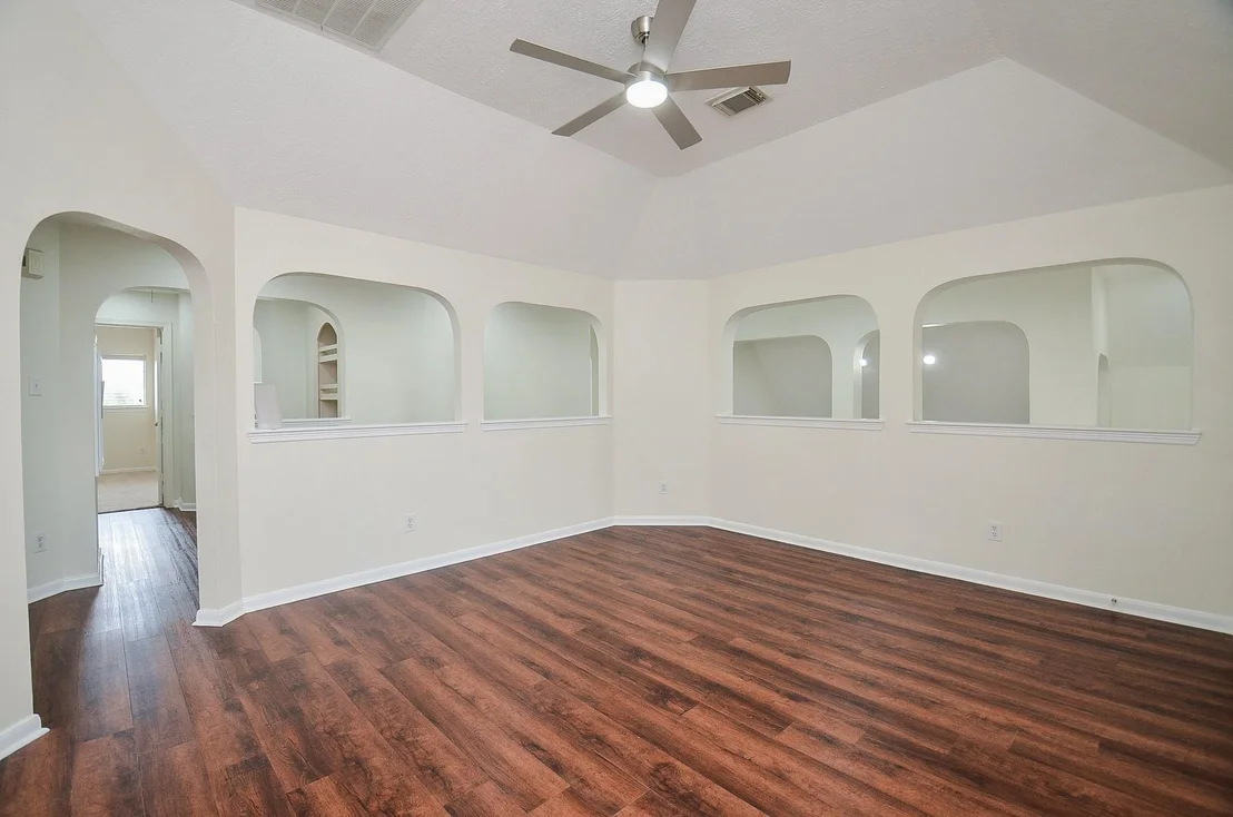 Photo of 2735 Driftwood Drive