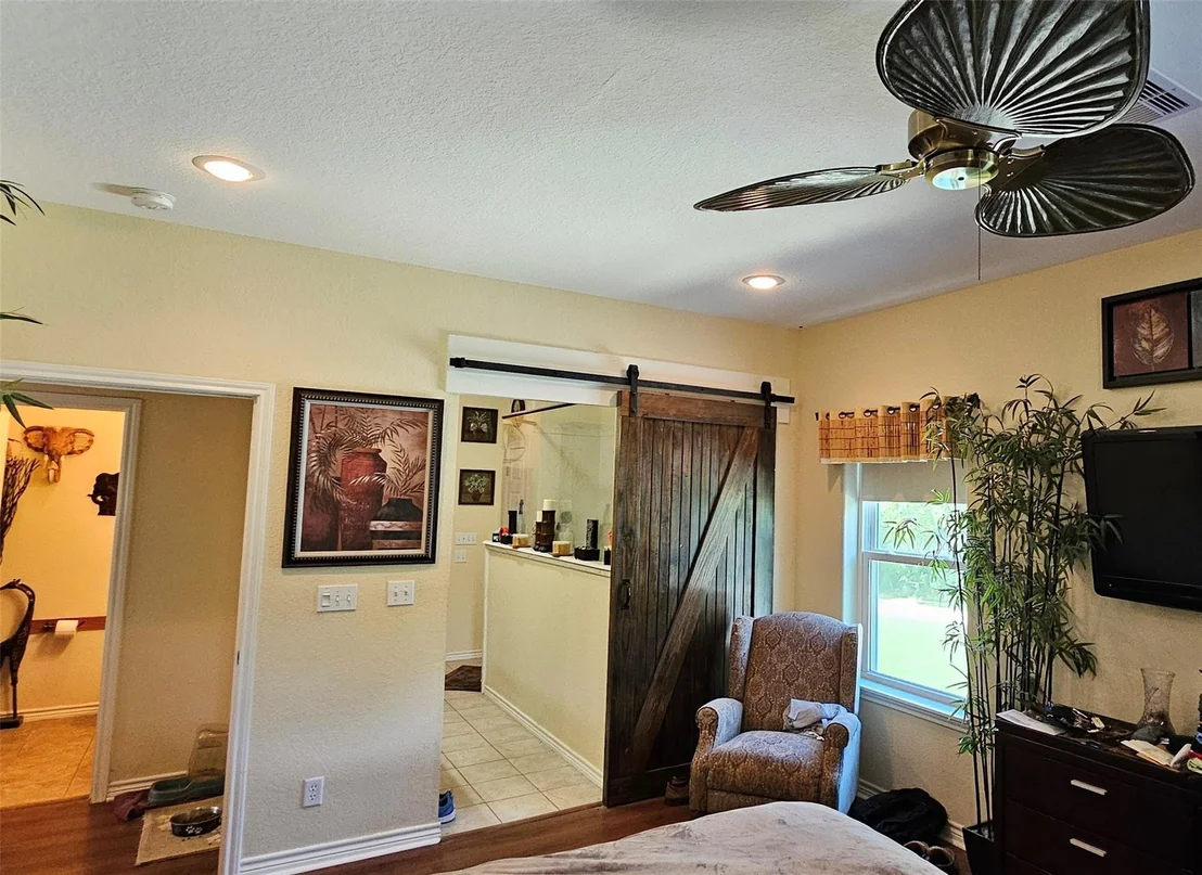 Photo of 236 County Road 406