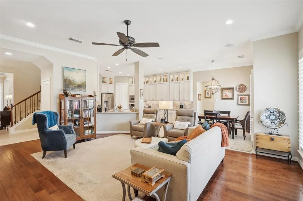 Photo of 105 E Silverwood Ranch Estate