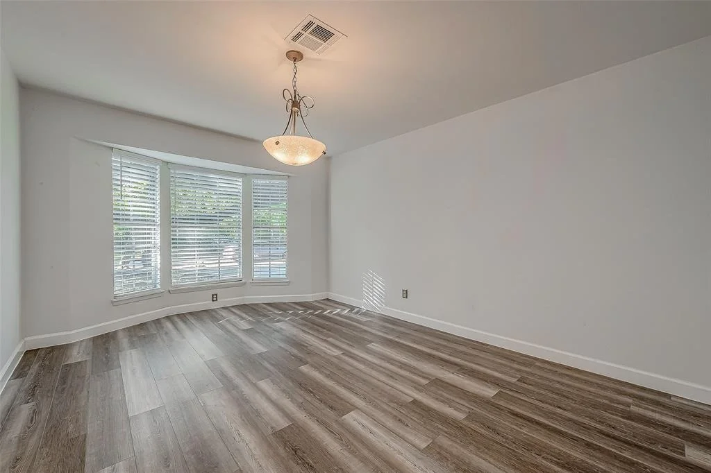 Photo of 5914 Dawnridge Drive