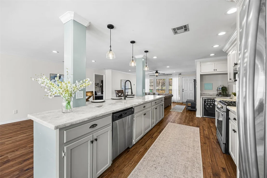 Photo of 4513 Libbey Lane