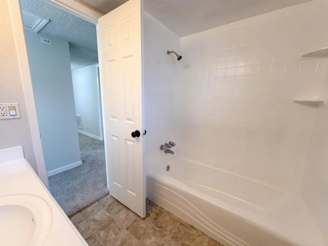 Photo of 1114 Forestburg Drive