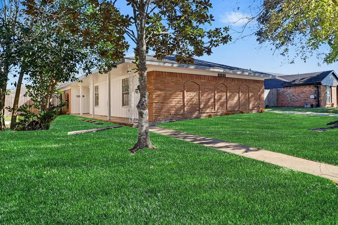 Photo of 11219 Sagehill Drive