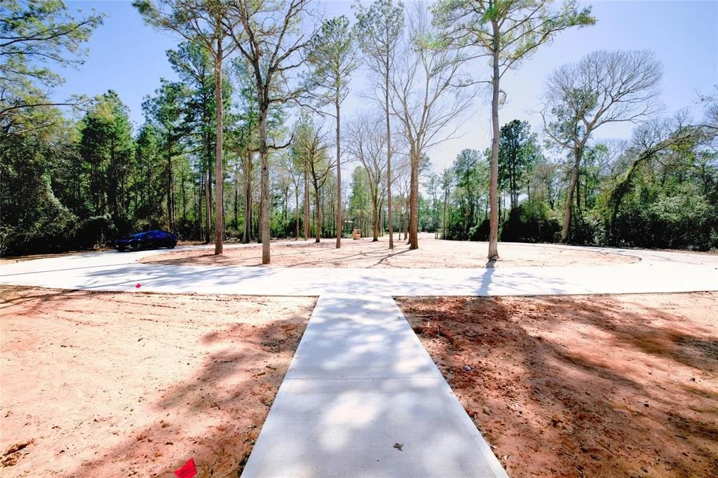Photo of 9477 Leeward Cove