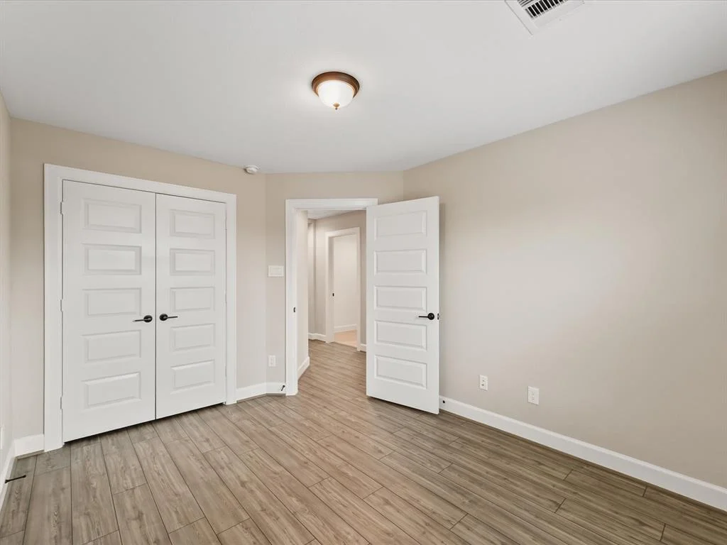 Photo of 1106 Adele Street