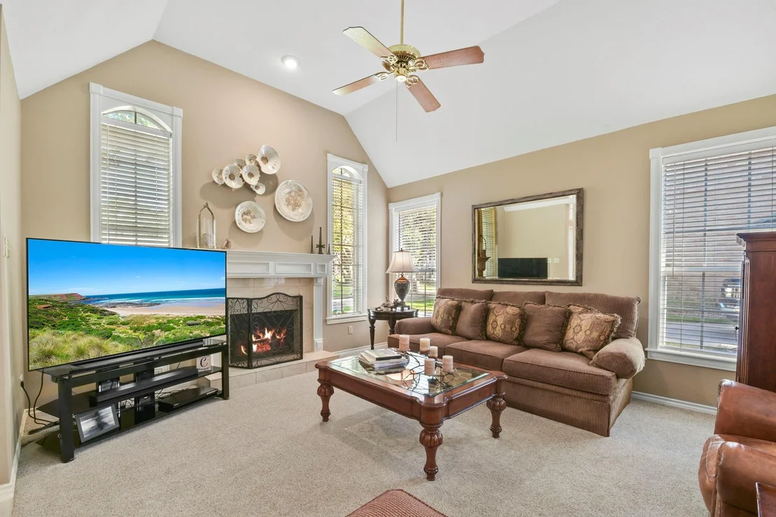Photo of 5827 Ashmere Lane