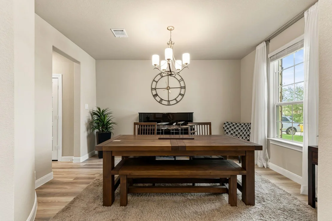 Photo of 7050 Lauren Oak Drive