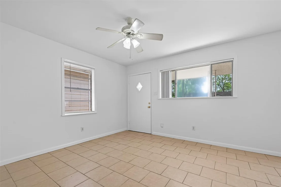 Photo of 312 Travis Street