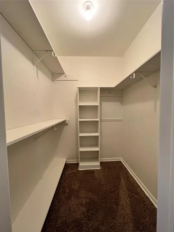 Photo of 1022 Tuliptree Lane