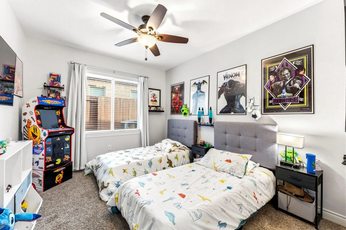 Photo of 902 Holly Chapple Drive
