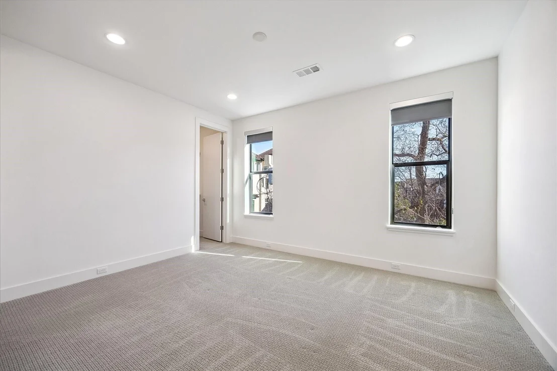Photo of 2147 Harold Street