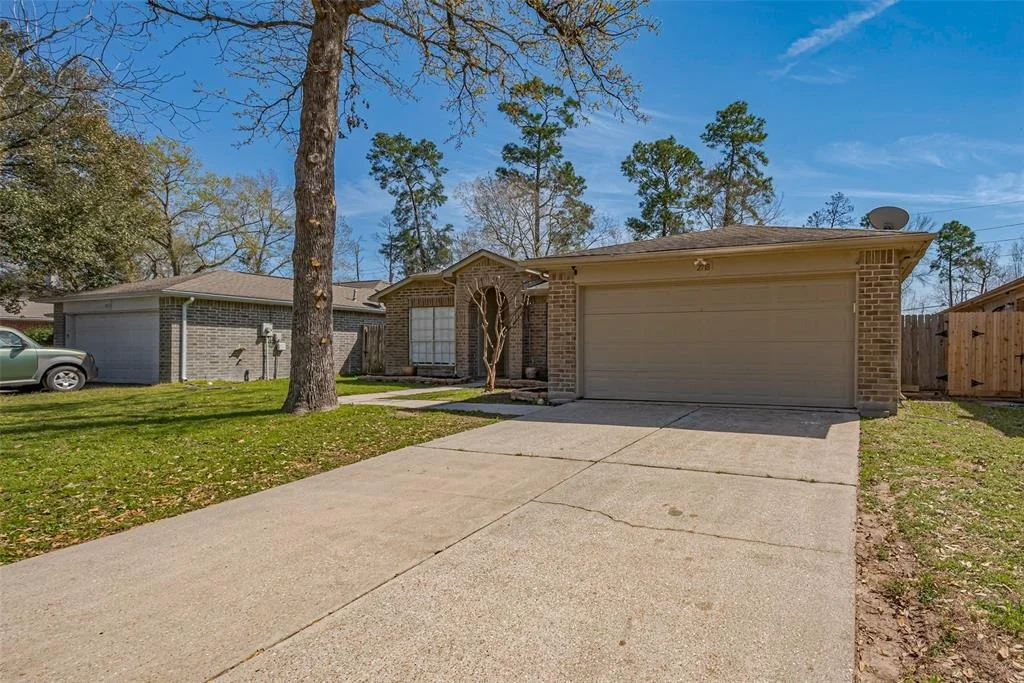 Photo of 2718 Fox Pitt Road