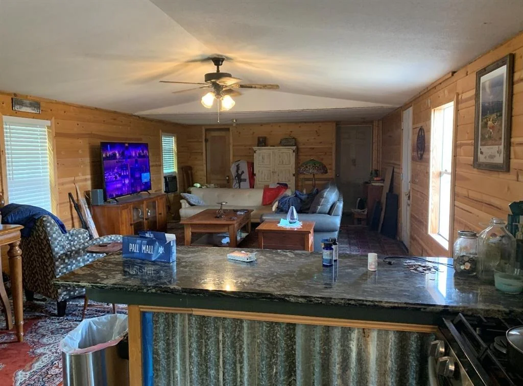 Photo of 438 Oak Trail