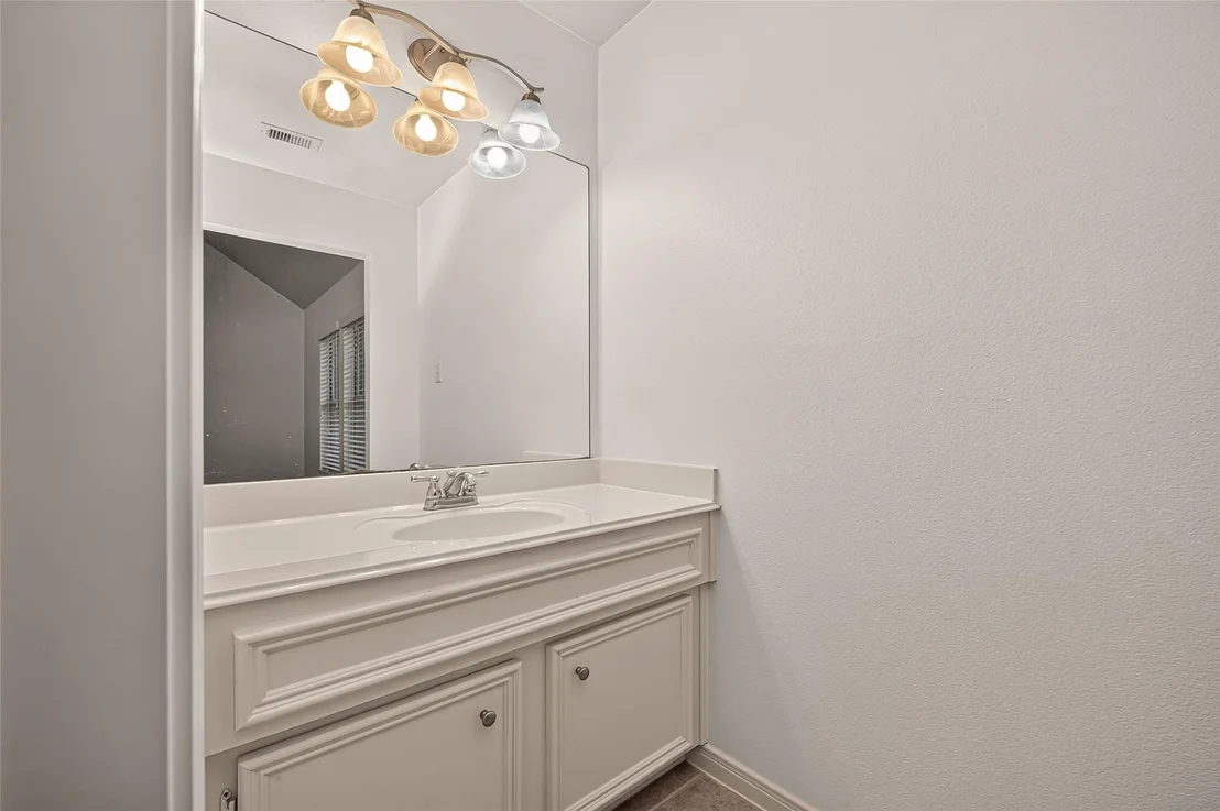 Photo of 331 Silver Creek Circle
