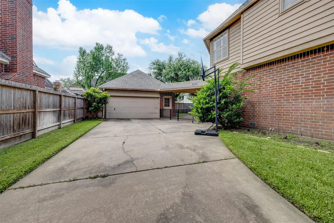 Photo of 5534 Honor Drive