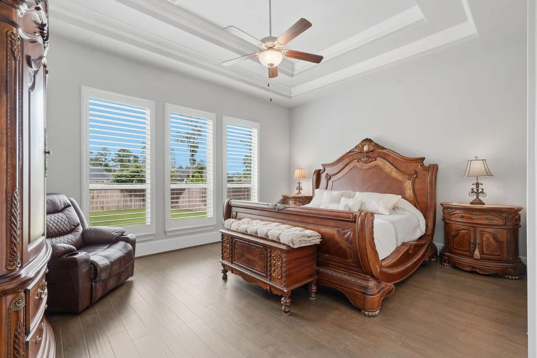 Photo of 111 N Winter Sunrise Circle