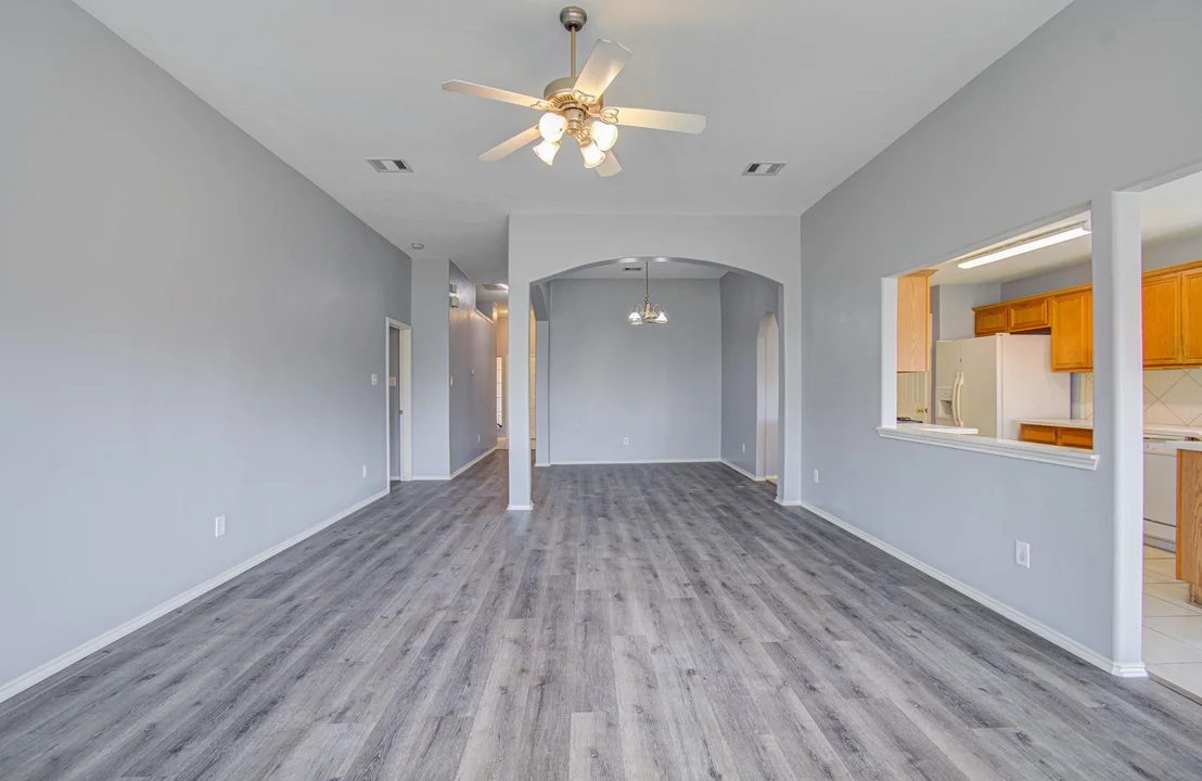Photo of 13915 Fort Nelson Drive