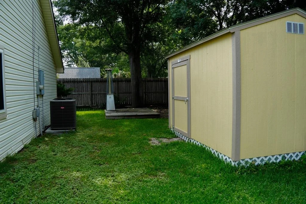 Photo of 22631 John Rolfe Lane