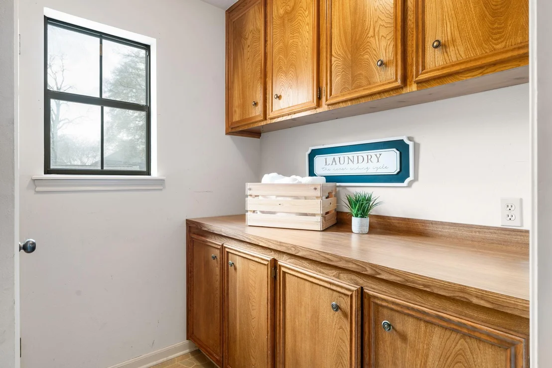 Photo of 105 Greenbriar Drive