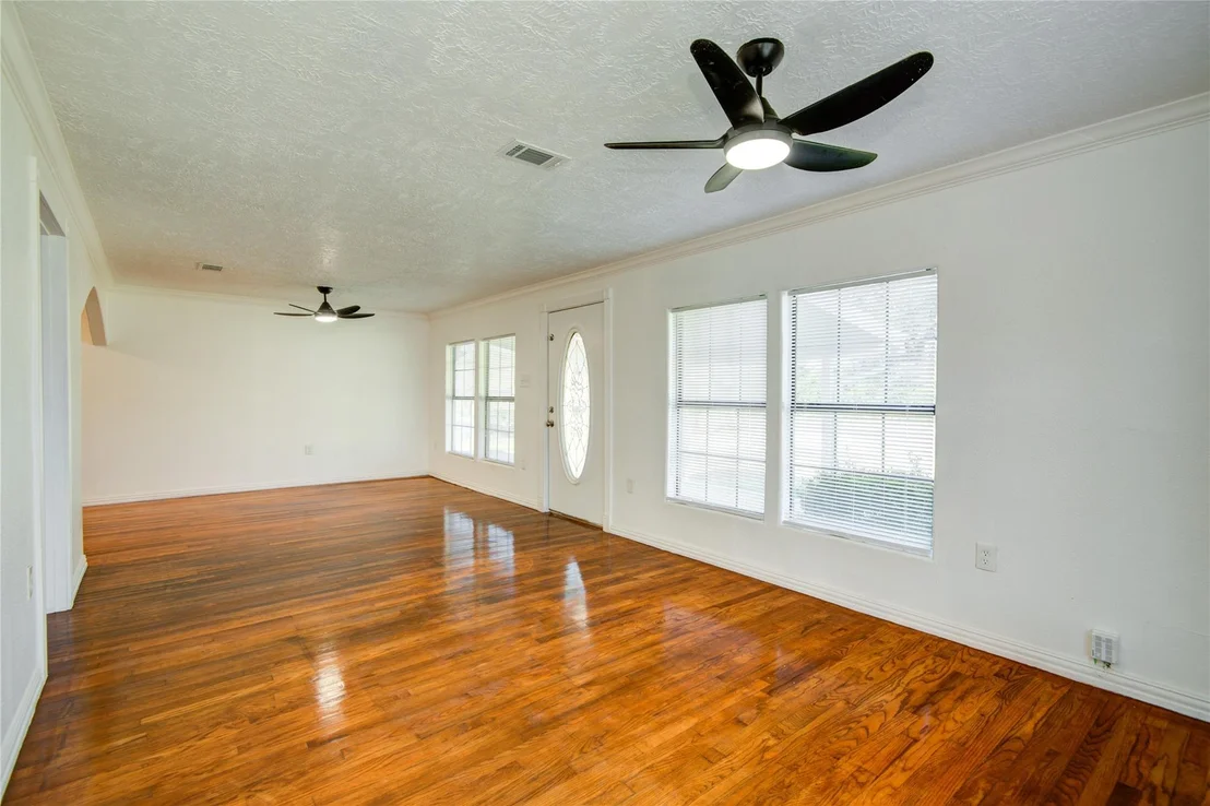 Photo of 200 Riley Road