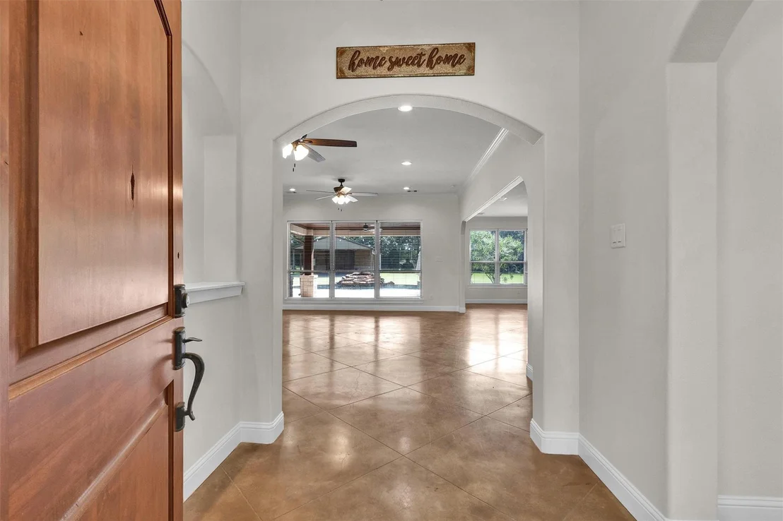 Photo of 11498 Oak Springs Drive