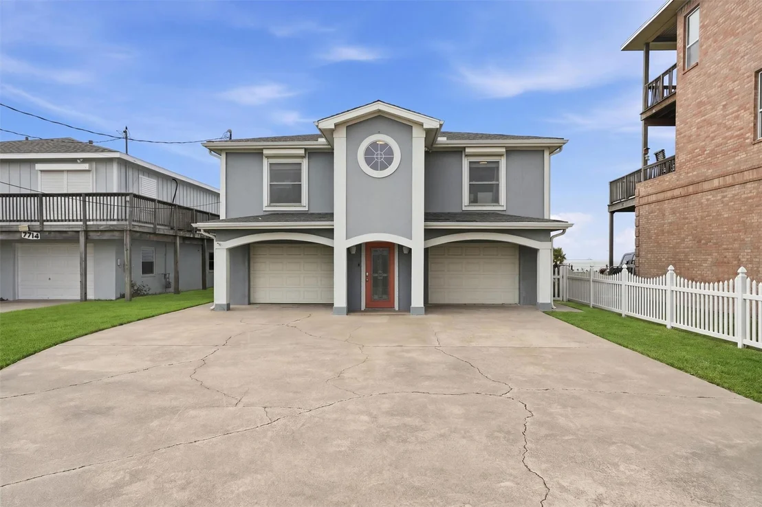 Photo of 7712 Channelview Drive