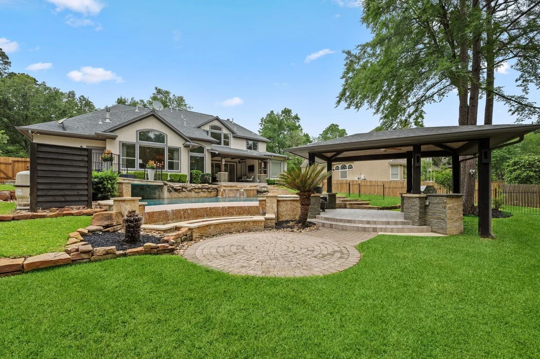 Photo of 63 W Horizon Ridge Place