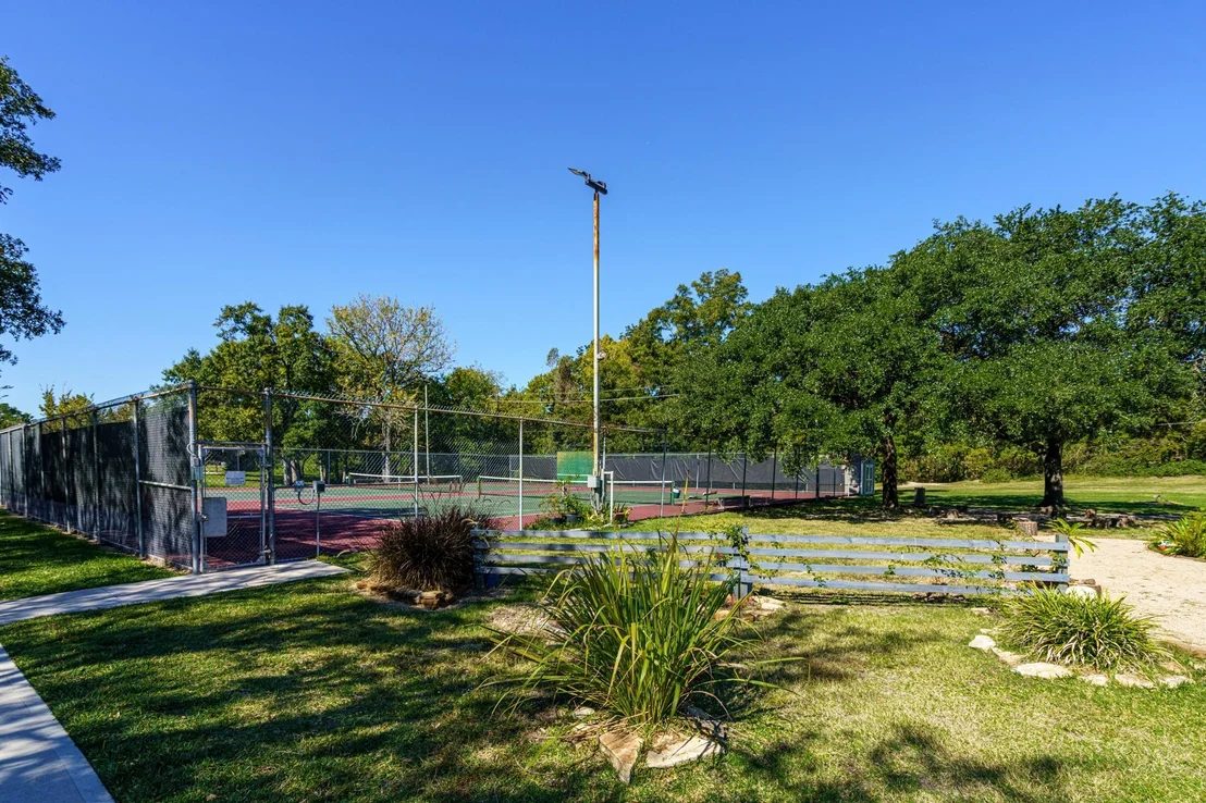 Photo of 14119 Swallowfield Drive