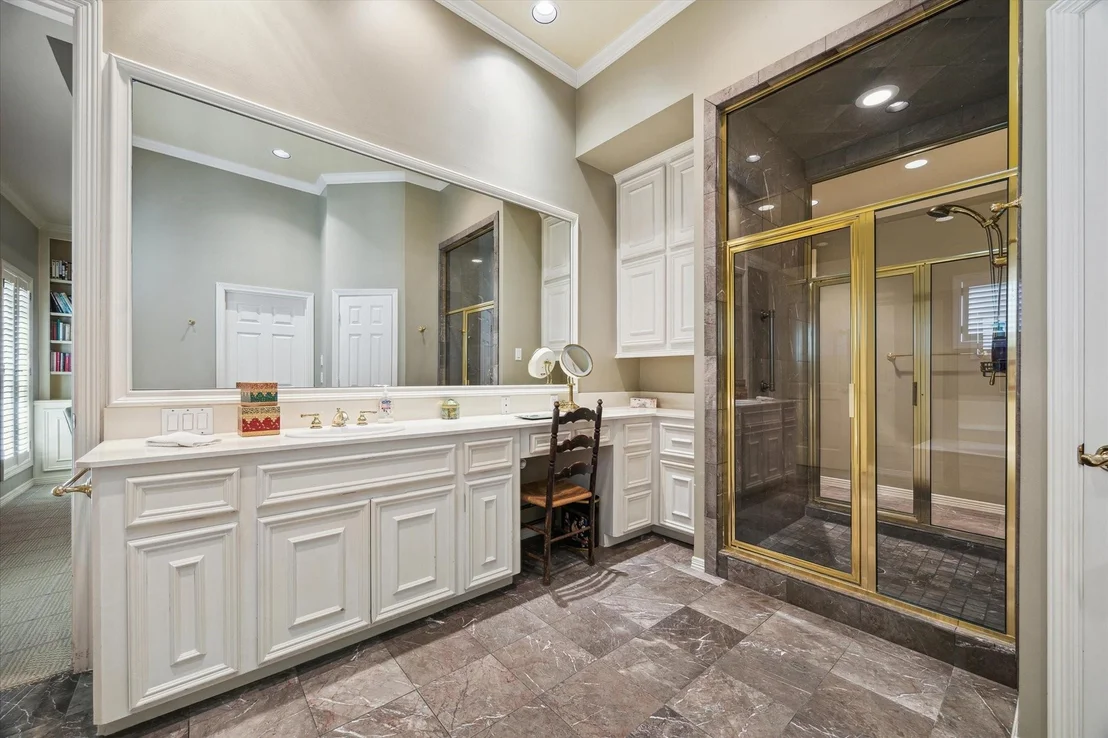 Photo of 2514 Westgate Drive