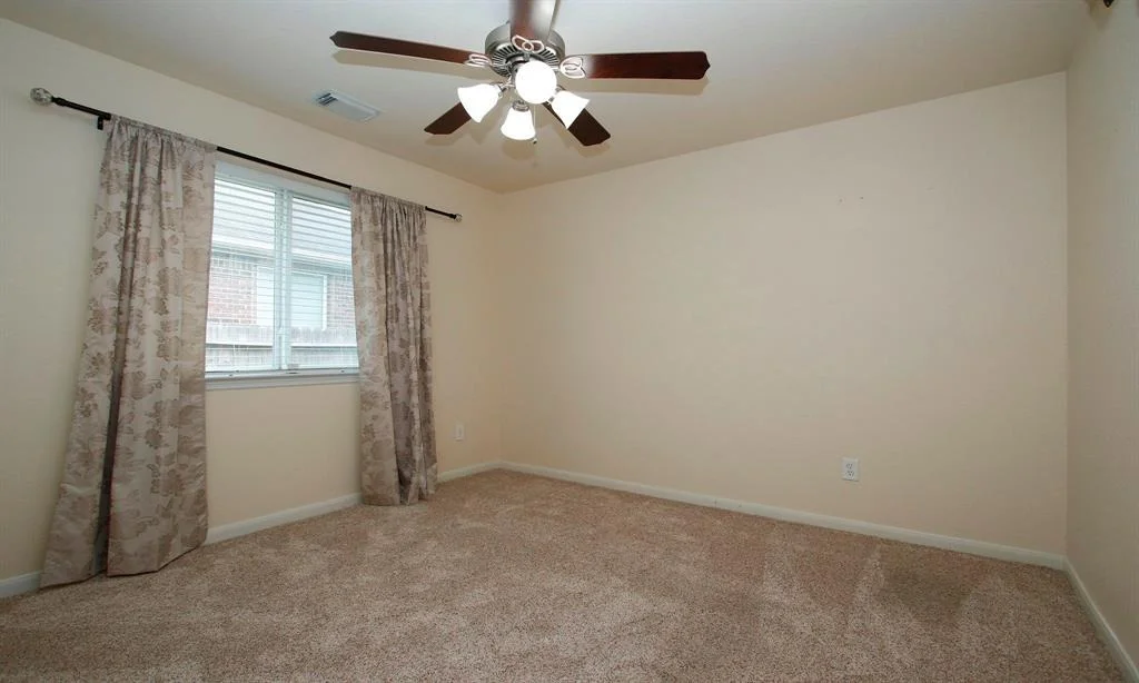 Photo of 20006 Gunters Ridge Drive