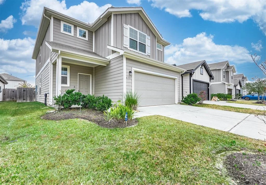 Photo of 6331 Lakeview Haven Drive