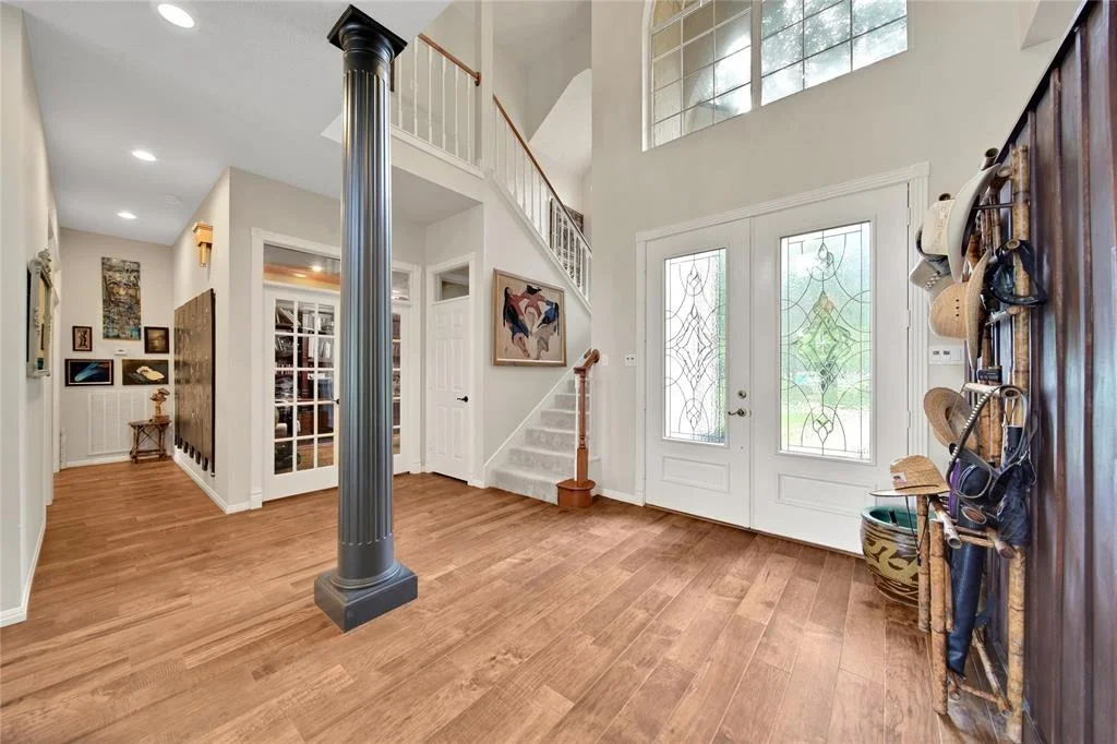 Photo of 39602 Lago Drive