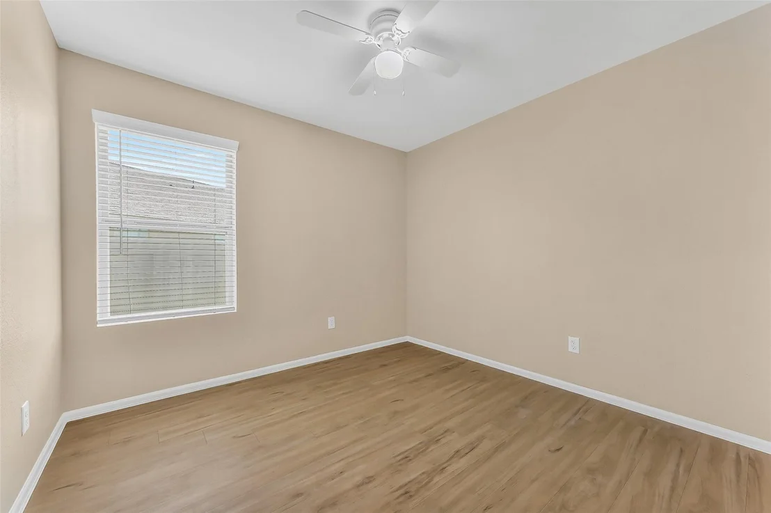 Photo of 521 Maple Bend Lane