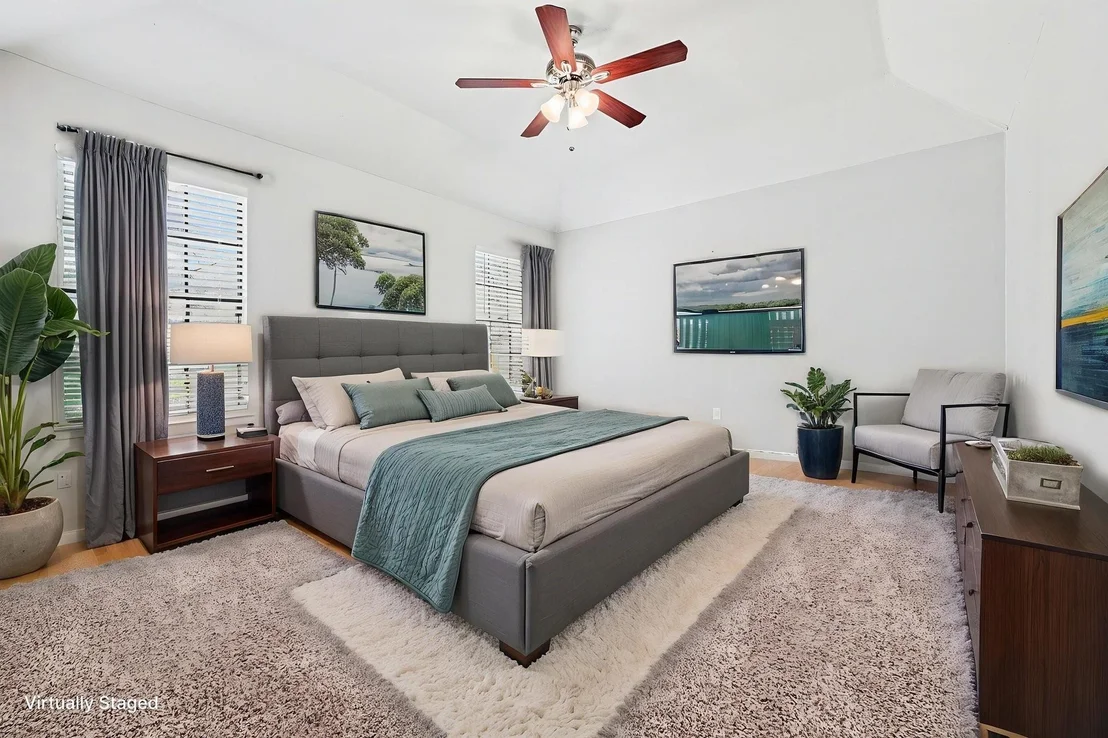 Photo of 134 E Pathfinders Circle