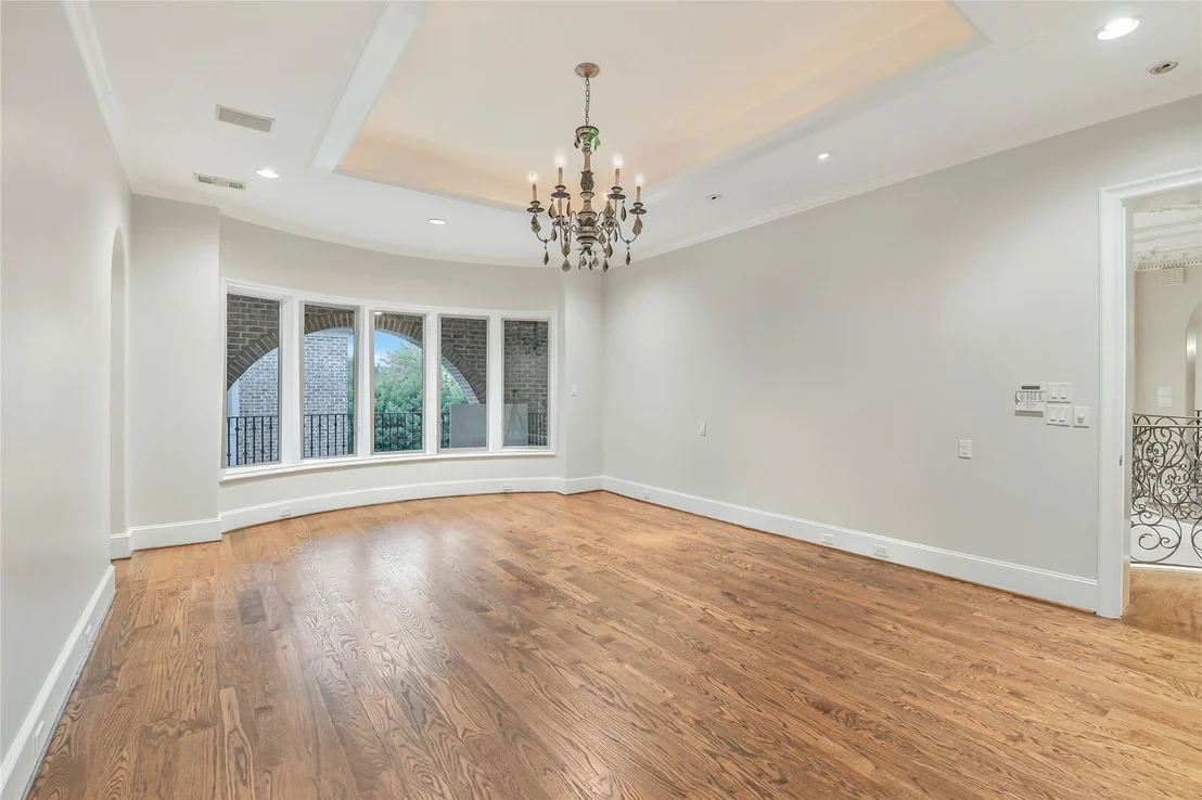Photo of 5626 Terwilliger Way