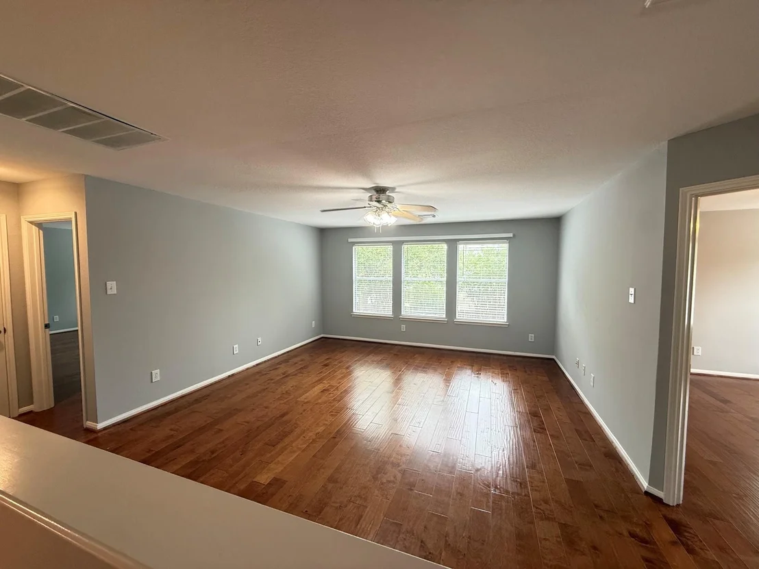 Photo of 19522 Fernhaven Drive
