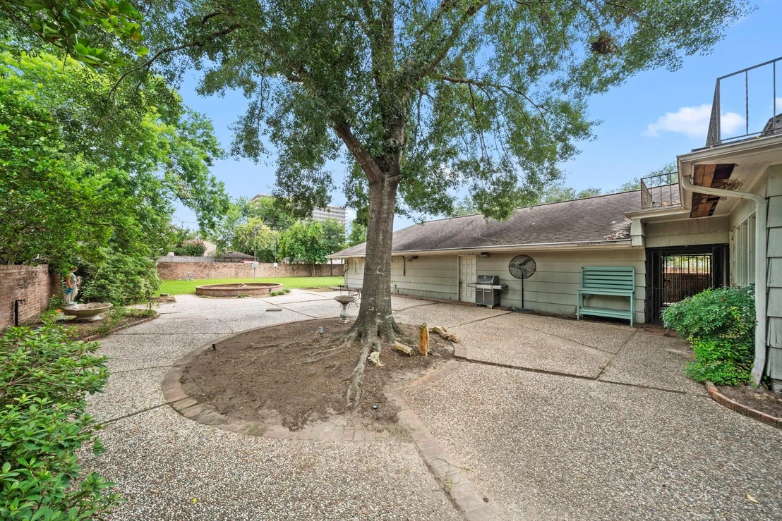 Photo of 3867 Olympia Drive