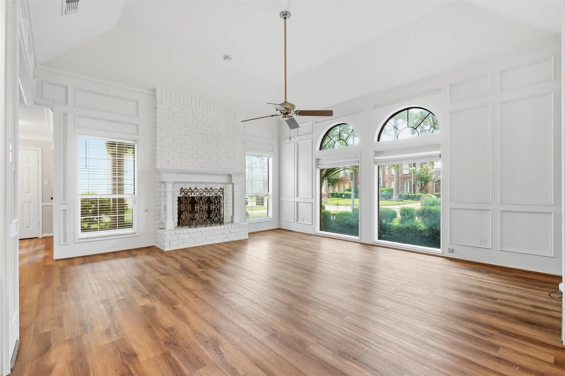 Photo of 8310 Mentmore Drive