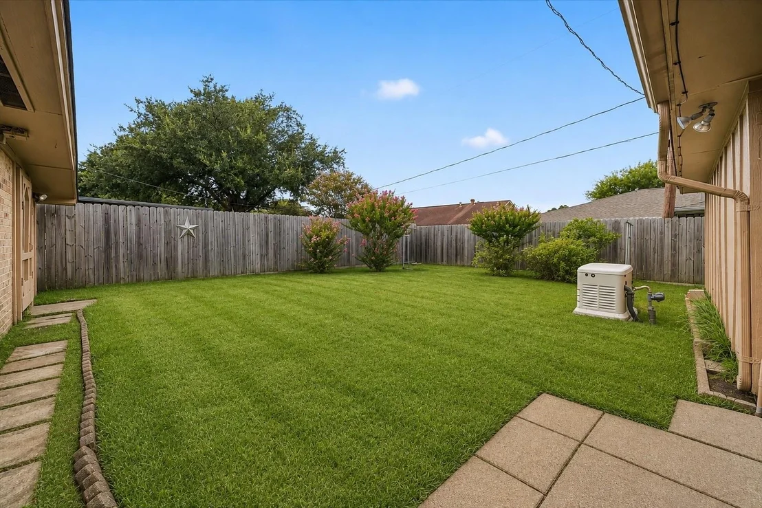Photo of 6002 Weeping Willow Road
