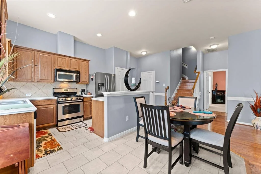 Photo of 17227 Mossbriar Lane
