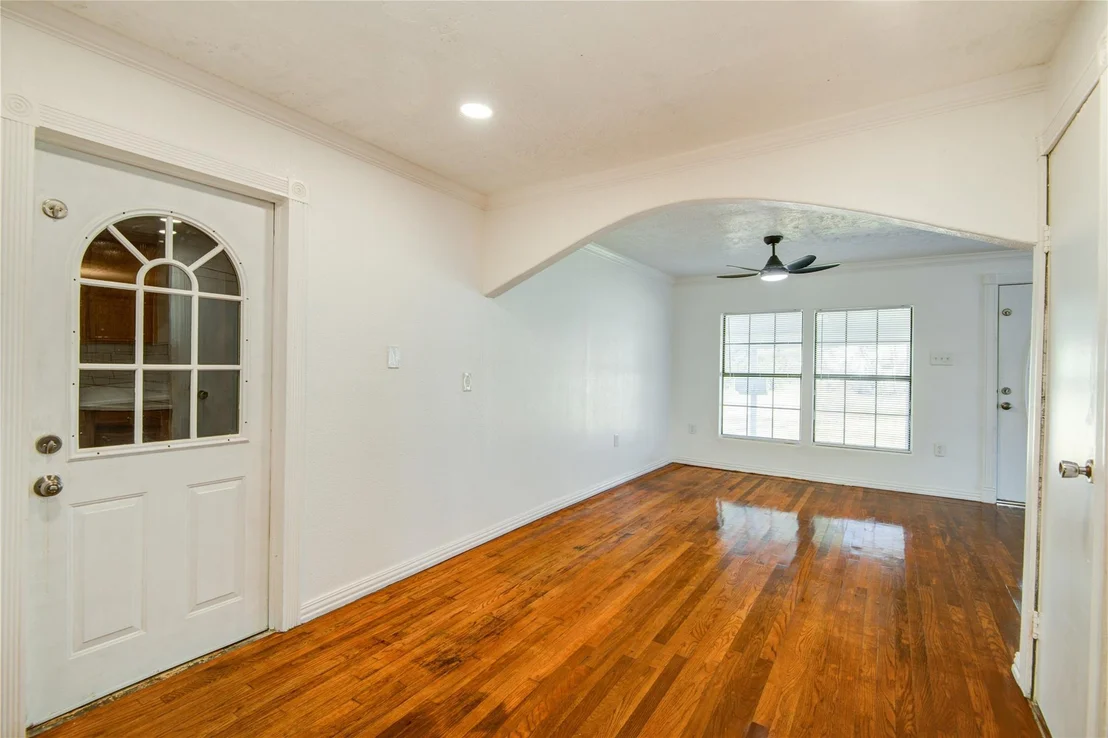Photo of 200 Riley Road