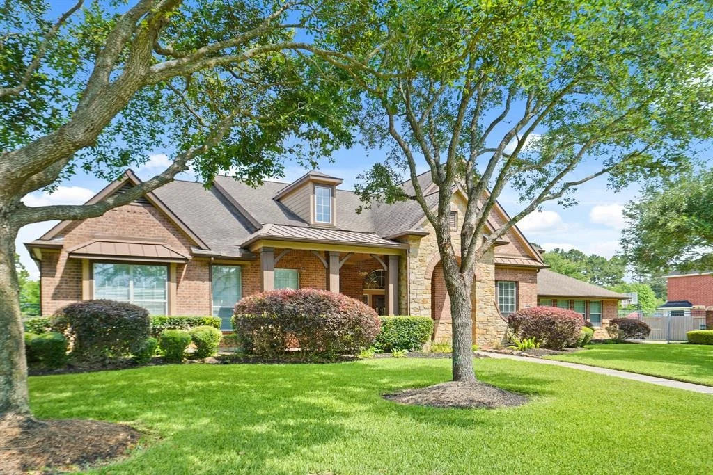 Photo of 16610 Cottage Rose Trail