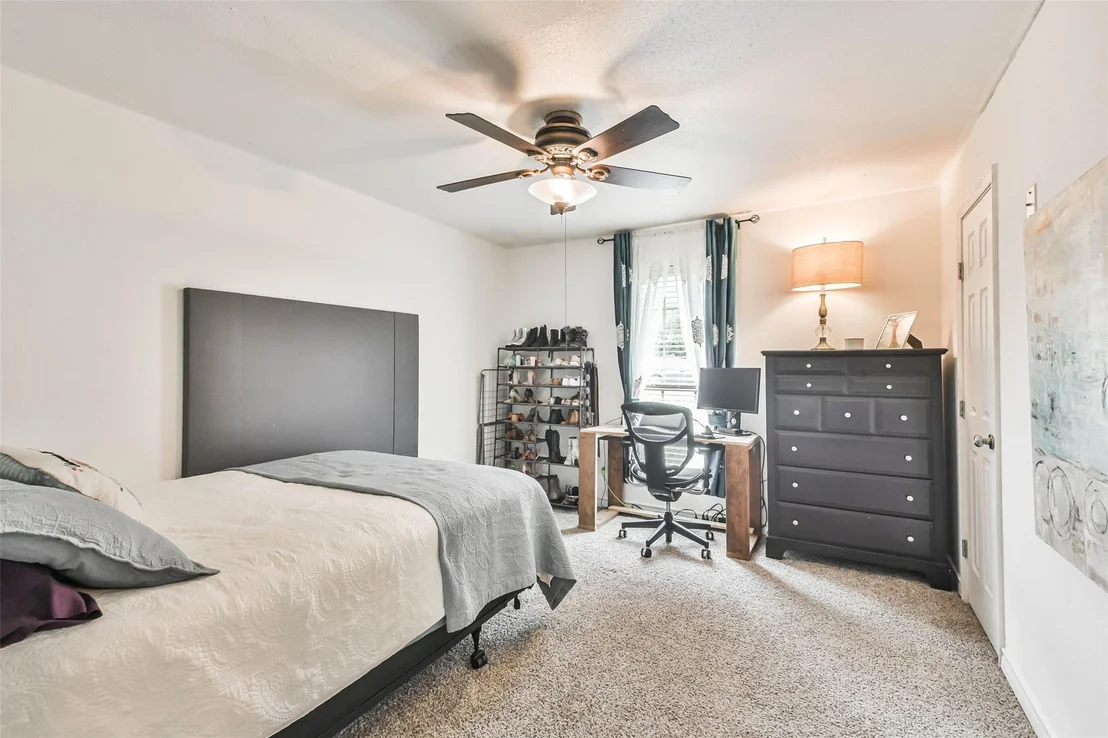 Photo of 10502 Deval Drive
