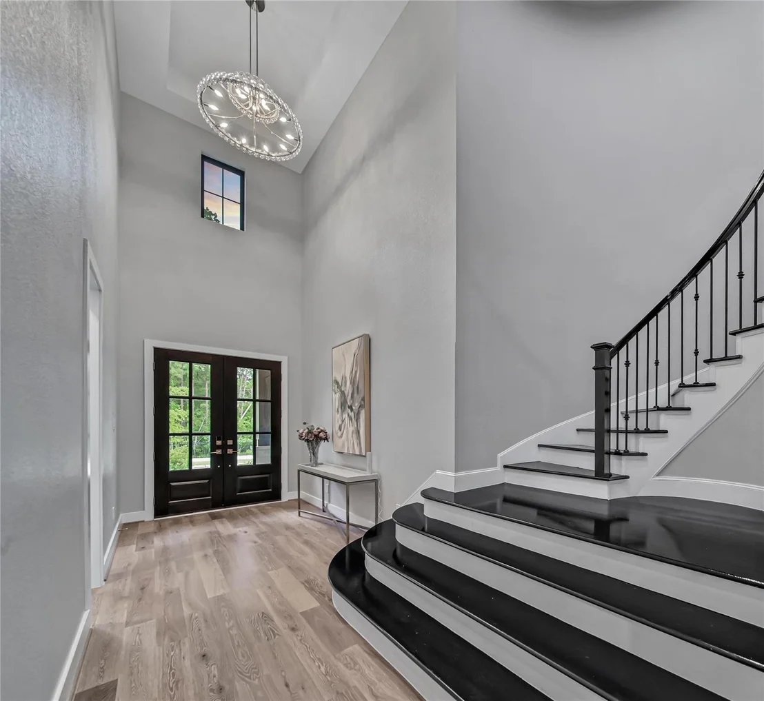 Photo of 117 Everest Drive