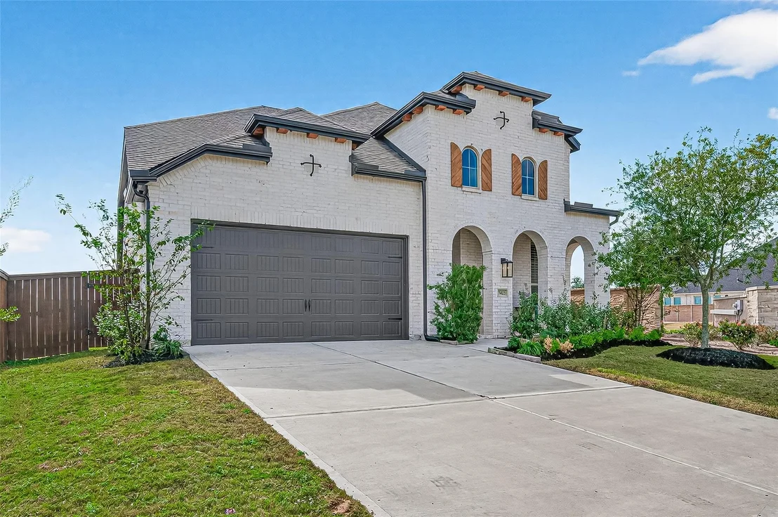 Photo of 7427 Compass Drive